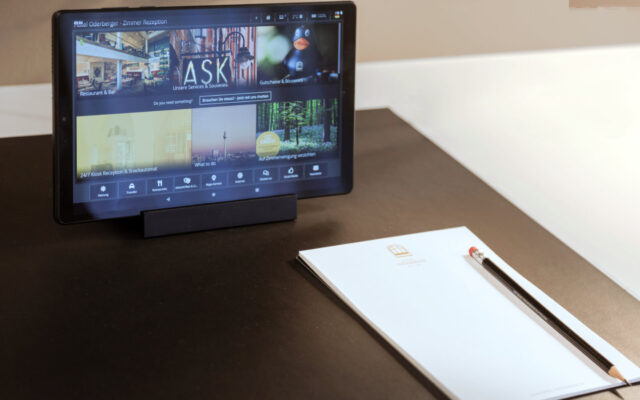 gästemappe better.guest auf in-room tablet im hotel oderberger berlin